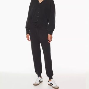 Aritzia Black Luxe Cashmere Jogger XS